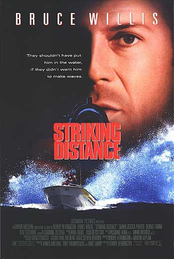 Imagem do Poster do filme 'Zona de Perigo (Striking Distance)'