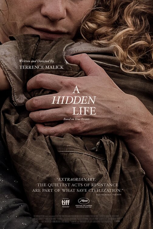 Imagem do Poster do filme 'Uma Vida Oculta (A Hidden Life)'