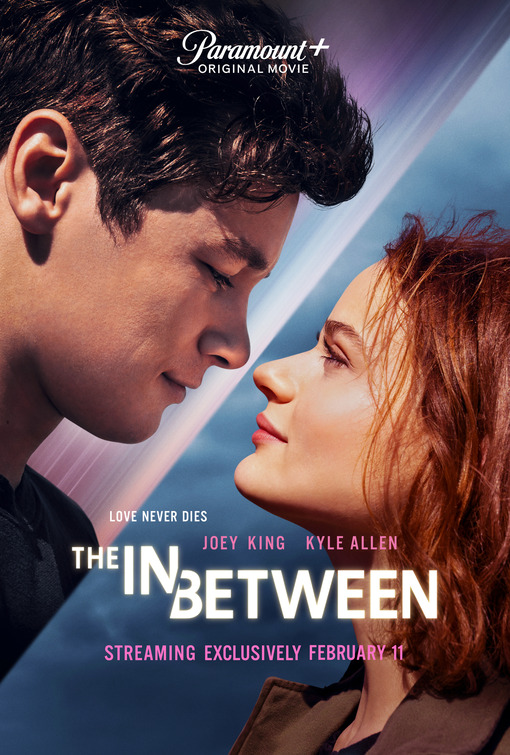 Imagem do Poster do filme 'Ainda Estou Aqui (The In Between)'